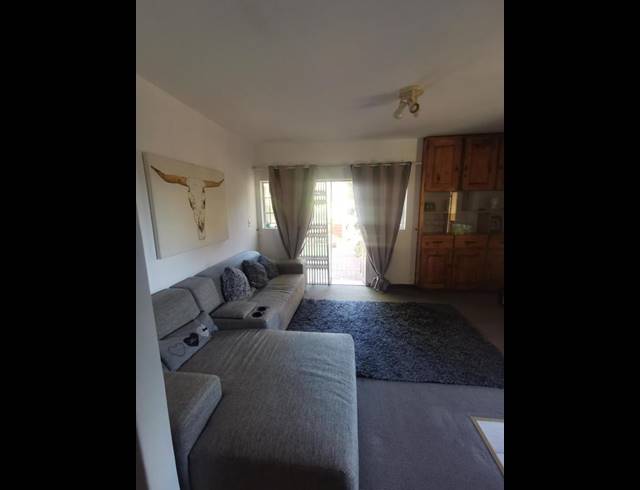 2 BEDROOM PROPERTY TO RENT IN ZWARTKOP